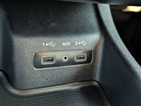 Used 2018 Dodge Durango GT image 15