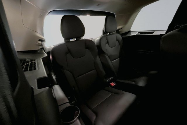 Certified 2024 Volvo XC90 T8 Plus w/ Protection Package Premier AWD/4WD image 31