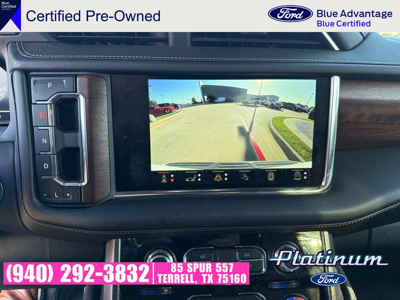 Used 2024 GMC Yukon XL Denali Ultimate AWD/4WD image 14