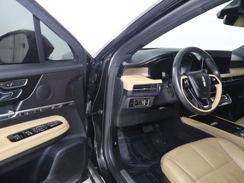 Used 2023 Lincoln Corsair Reserve w/ Equipment Group 201A AWD/4WD image 46