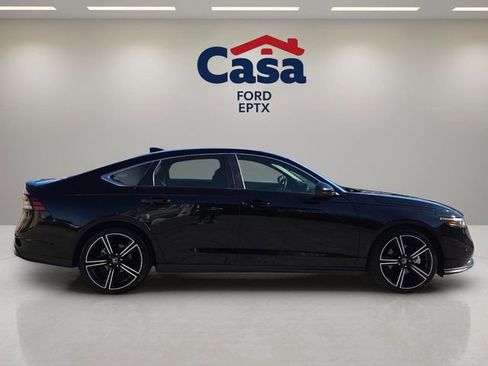 Used 2023 Honda Accord Sport image 2