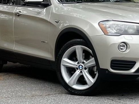 Used 2017 BMW X3 xDrive28i image 11