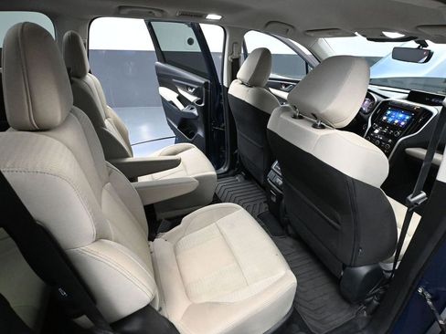 Used 2021 Subaru Ascent Premium w/ Convenience Package image 48