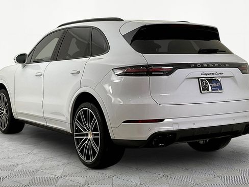 Used 2022 Porsche Cayenne Turbo AWD/4WD image 4