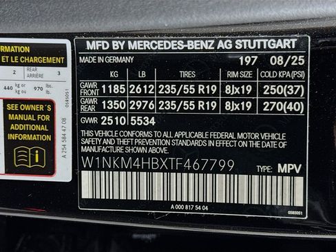 Used 2026 Mercedes-Benz GLC 300 4MATIC image 33