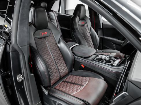 Used 2025 Audi RS Q8 performance image 23