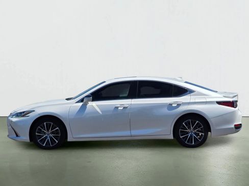 Used 2025 Lexus ES 300h w/ Premium Package FWD image 3