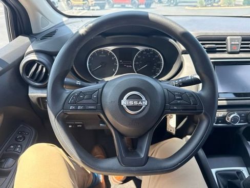Used 2024 Nissan Versa S FWD image 16