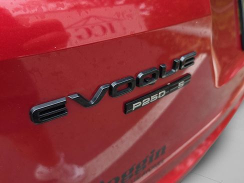 Used 2020 Land Rover Range Rover Evoque S image 29