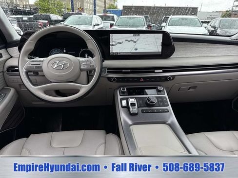 Used 2023 Hyundai Palisade Calligraphy AWD/4WD image 14