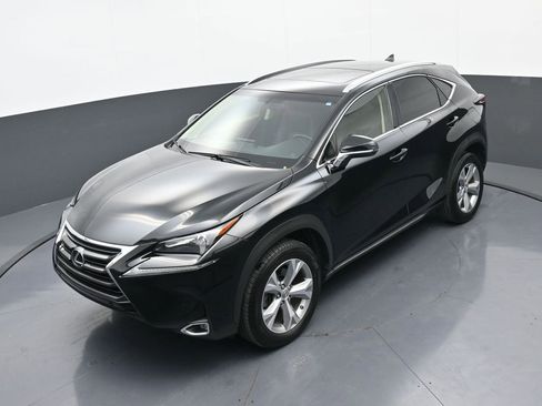 Used 2017 Lexus NX 200t AWD w/ Premium Package image 31