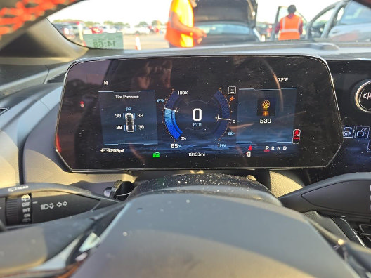 Used 2024 Chevrolet Equinox EV RS FWD image 14