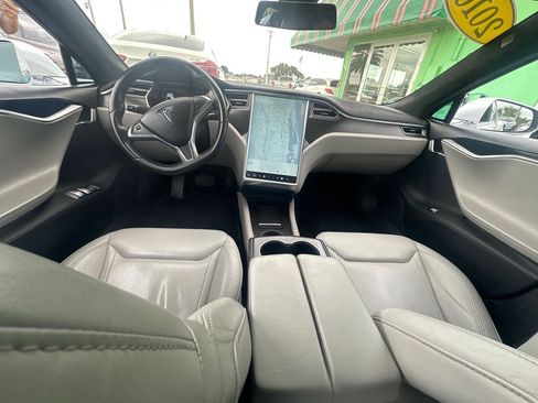 Used 2016 Tesla Model S 90D image 23