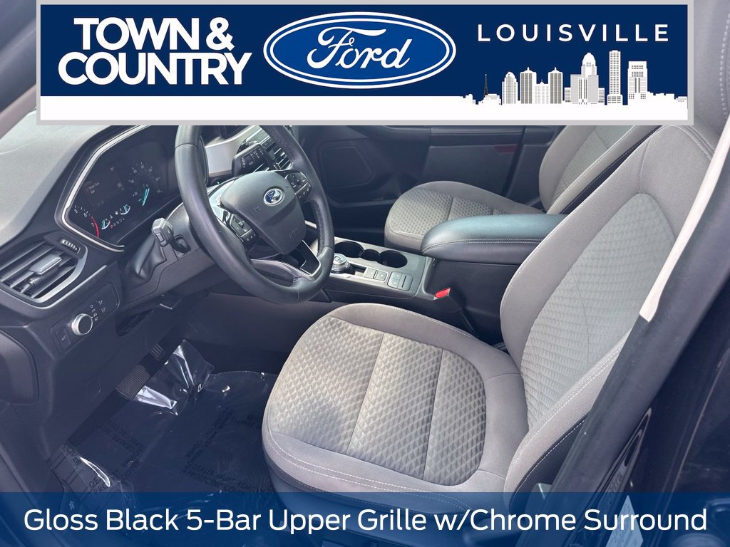 Used 2021 Ford Escape SE w/ SE Sport Appearance Package FWD image 21