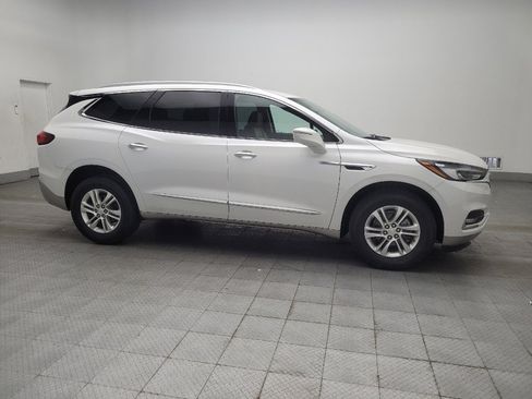 Used 2019 Buick Enclave Essence FWD image 11