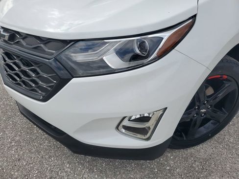 Used 2020 Chevrolet Equinox Premier w/ Premier Redline Edition image 16