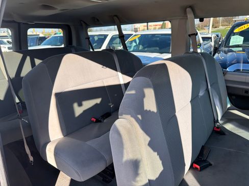 Used 2008 Ford E-350 and Econoline 350 XLT image 28