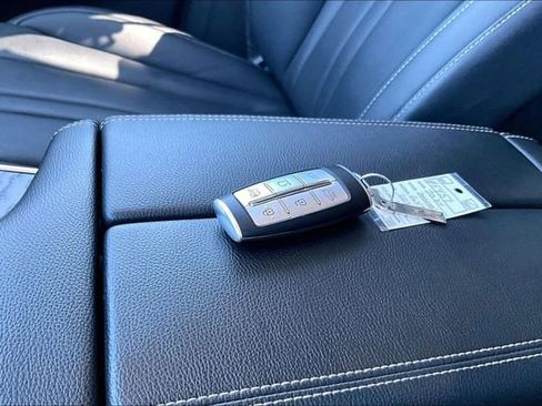 Used 2024 Genesis GV80 3.5T image 32