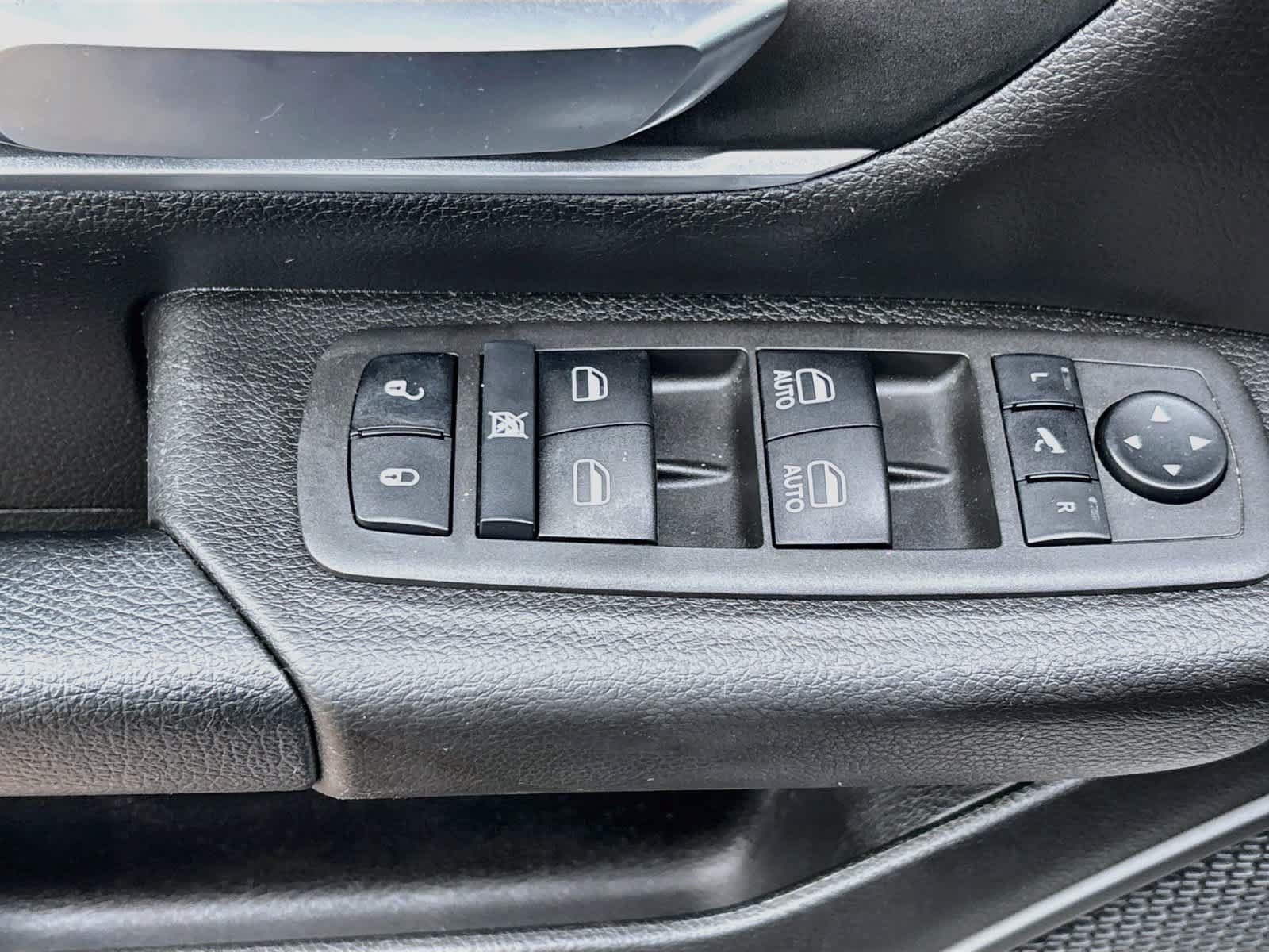 Used 2022 RAM 1500 Big Horn AWD/4WD image 17