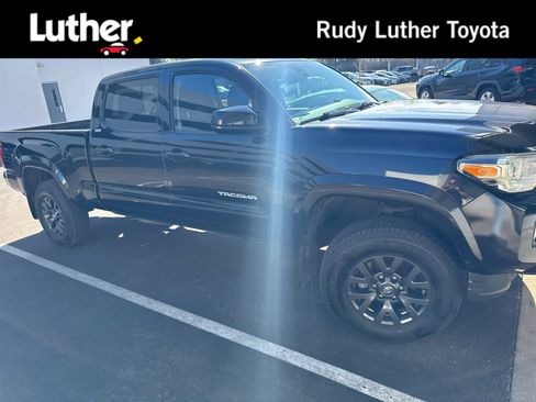 Used 2020 Toyota Tacoma SR5 image 1