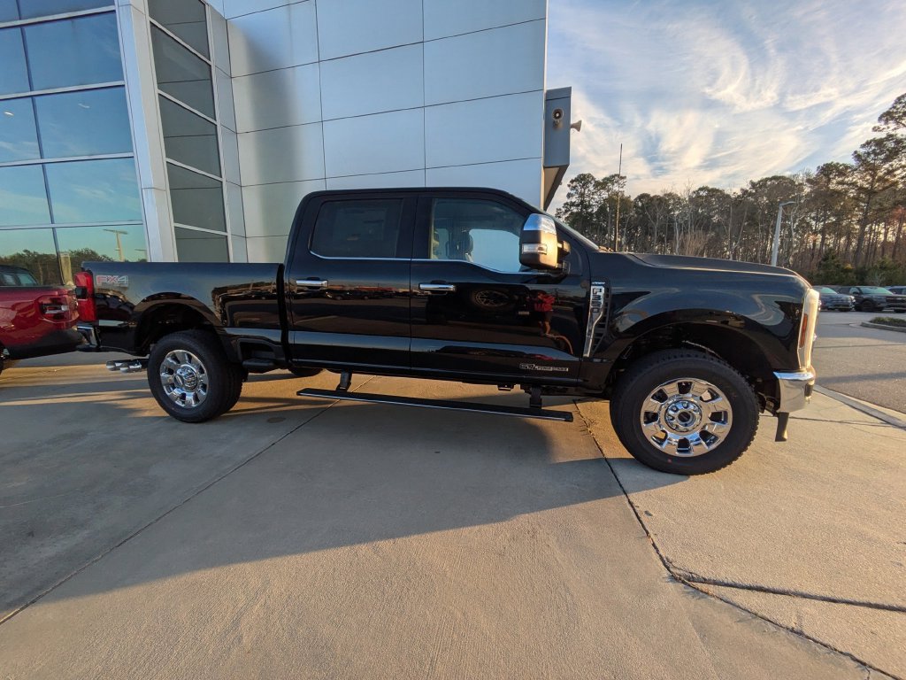 New 2026 Ford F350 Lariat w/ Lariat Ultimate Package AWD/4WD image 3