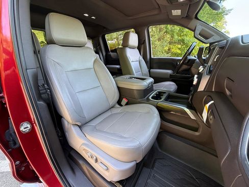 Used 2019 GMC Sierra 1500 SLT w/ SLT Premium Plus Package AWD/4WD image 35