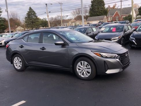 New 2025 Nissan Sentra S image 2