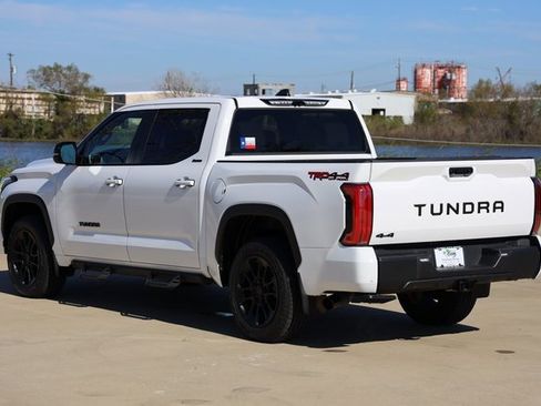 New 2026 Toyota Tundra 4x4 CrewMax image 6