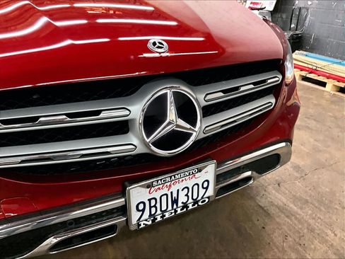 Used 2022 Mercedes-Benz GLC 300 4MATIC image 33