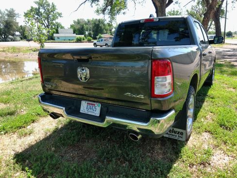 Used 2022 RAM 1500 Big Horn AWD/4WD image 7