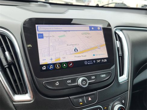 Used 2024 Chevrolet Malibu LT w/ Redline Edition image 7