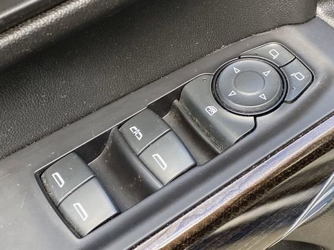 Used 2021 Chevrolet Silverado 1500 RST w/ Bed Protection Package image 23