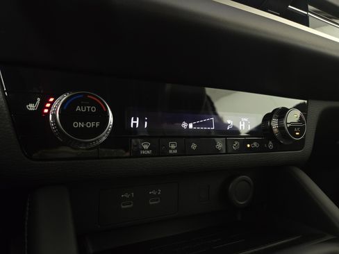 New 2026 Mitsubishi Outlander SE image 27