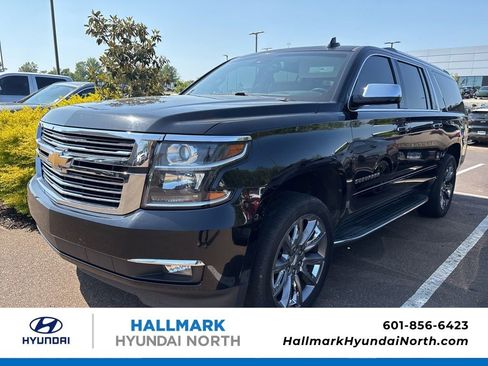 Used 2015 Chevrolet Suburban LTZ image 1