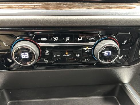 Used 2024 Chevrolet Silverado 1500 RST w/ Protection Package AWD/4WD image 21