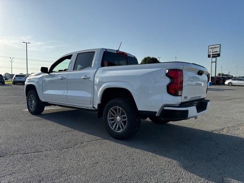 New 2025 Chevrolet Colorado LT image 3