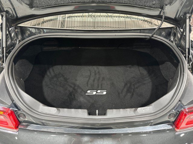 Used 2015 Chevrolet Camaro SS w/ RS Package RWD image 40