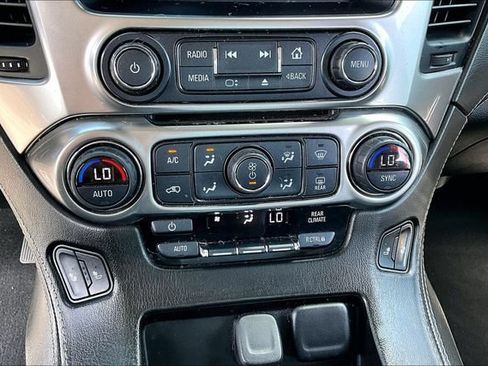 Used 2020 Chevrolet Tahoe LT RWD image 16