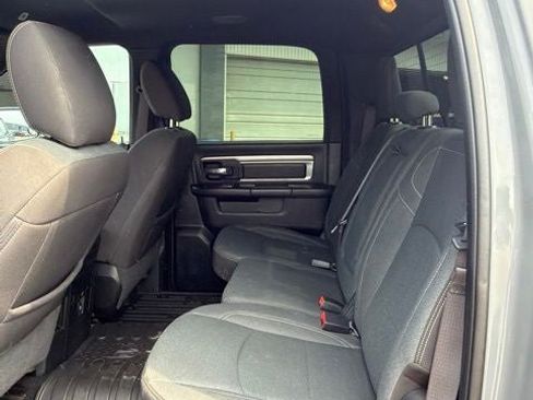 Used 2022 RAM 1500 Warlock w/ Ceramic Grey Warlock Package AWD/4WD image 9