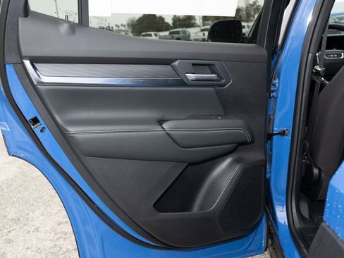 Used 2025 GMC Terrain Elevation image 28