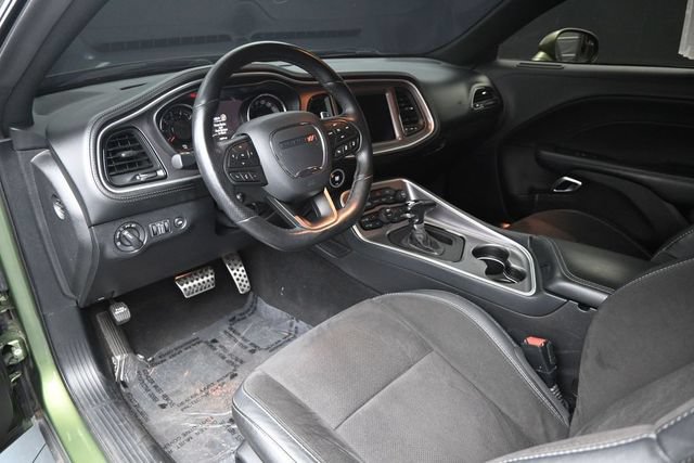 Used 2022 Dodge Challenger R/T Scat Pack RWD image 12