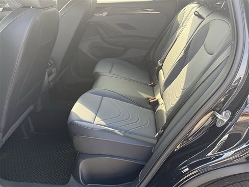 New 2026 Volkswagen Tiguan SE R-Line image 24