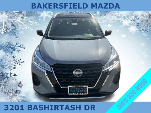 Used 2023 Nissan Kicks SV image 10