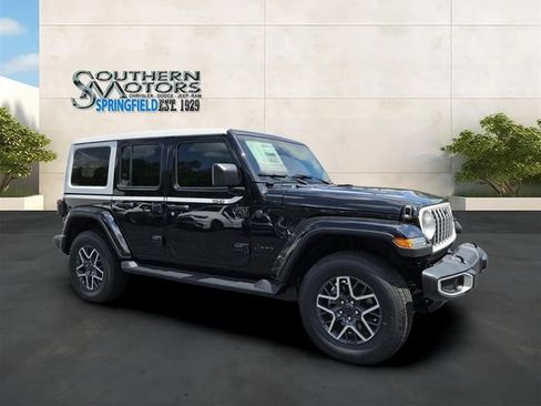 New 2026 Jeep Wrangler Unlimited Sahara w/ Whitecap Package AWD/4WD image 7