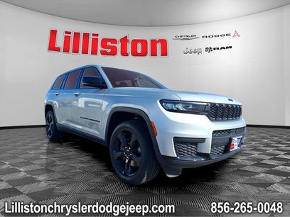 Used 2022 Jeep Grand Cherokee L Laredo