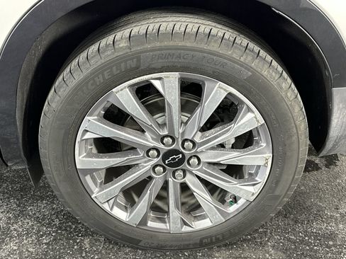 Used 2022 Chevrolet Blazer Premier FWD image 10
