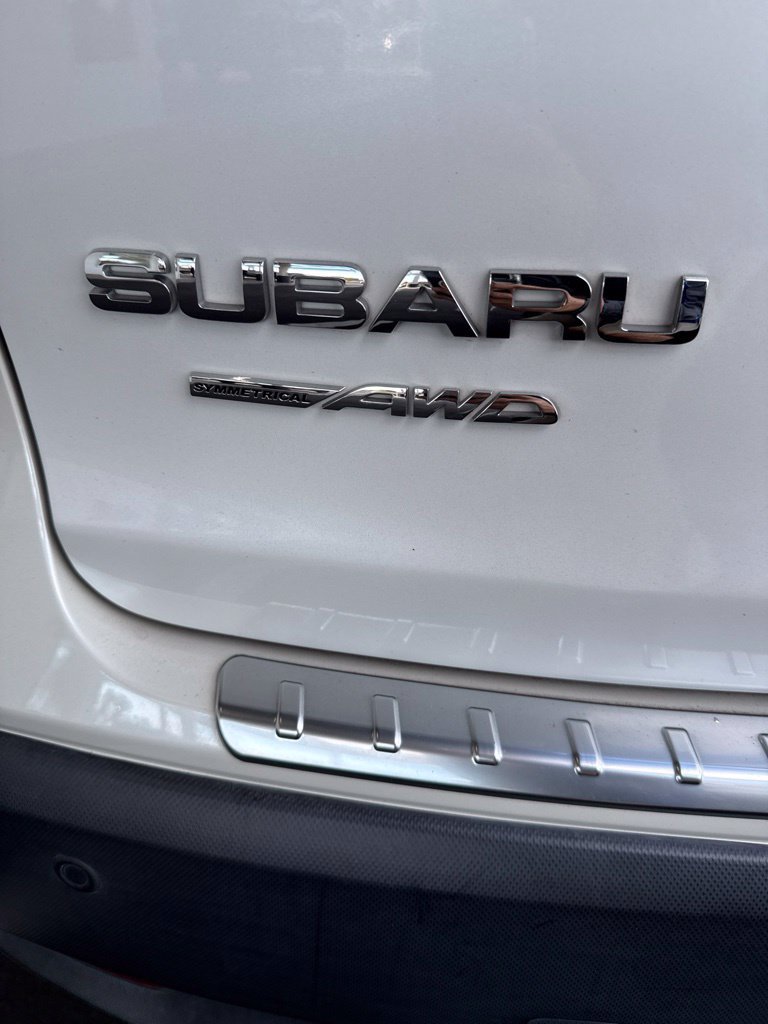 Used 2021 Subaru Ascent Premium w/ Convenience Package AWD/4WD image 8