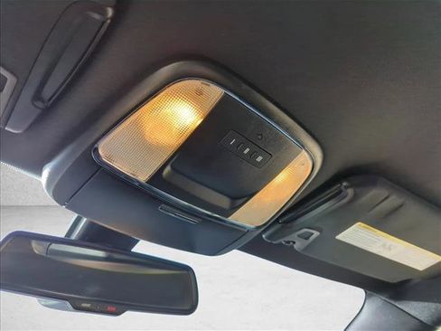 Used 2019 Dodge Charger GT w/ Driver Confidence Group image 15