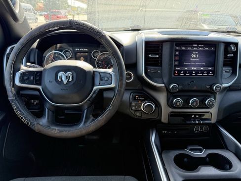 Used 2019 RAM 1500 Big Horn AWD/4WD image 14