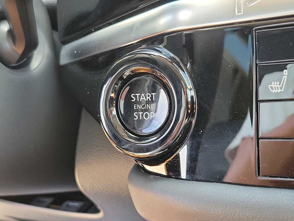 Certified 2026 Nissan Pathfinder SL AWD/4WD image 31